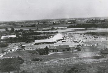 Is.55.d2. Feestterrein OLS noorden van Kurversweg, nu Starteveld I M.0882