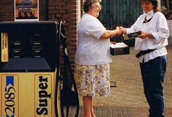 Nel Martens-Broekmans