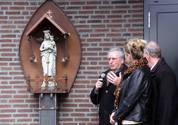 Madonna Maria en kind zijn terug!